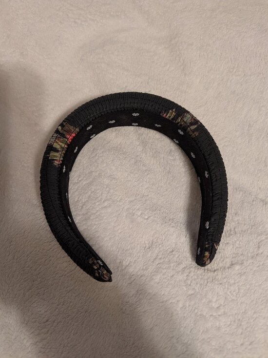 Shirred Lele Sadoughi XLoveShackFancy Coffee Headband.